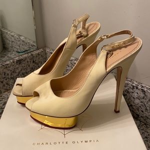 Suede yellow high heels